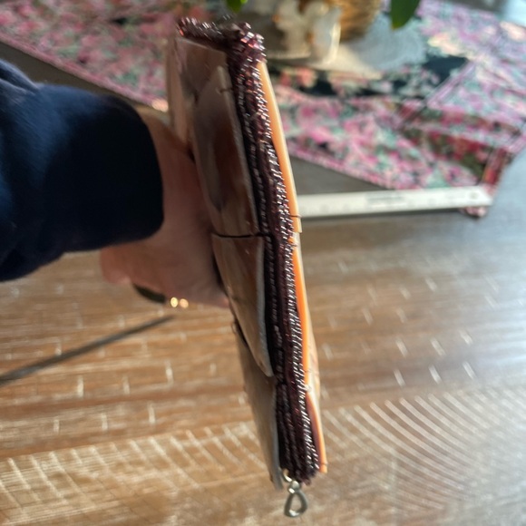 Mod by Design | Mother of Pearl | Glass Bead | Wristlet | Clutch | 5.25 x 10 - Picture 4 of 12